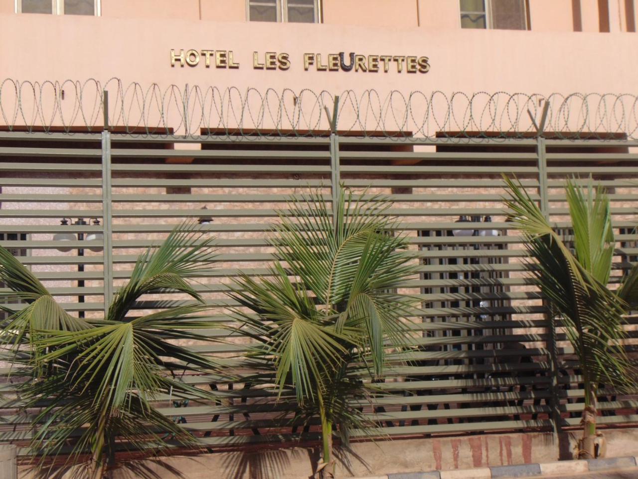 Hotel Les Fleurettes Ouagadougou Ngoại thất bức ảnh
